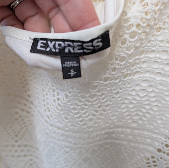 Express Womens White Lined Bodycon Dress Open Lace 3/4 Sleeve. Size Small - Picture 2 of 4